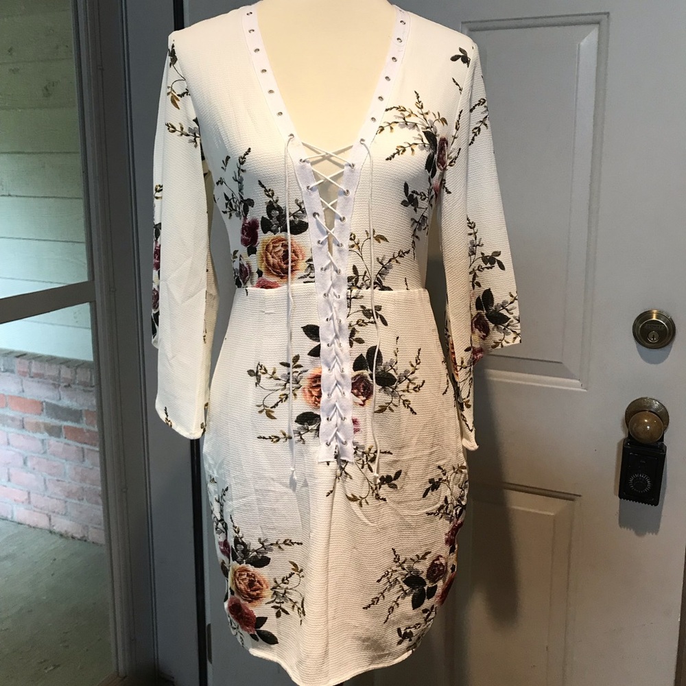 Missguided lace up floral dress